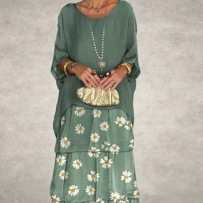 Elegantes Lagenkleid aus Netzstoff mit Rundhalsausschnitt und Blumenmuster