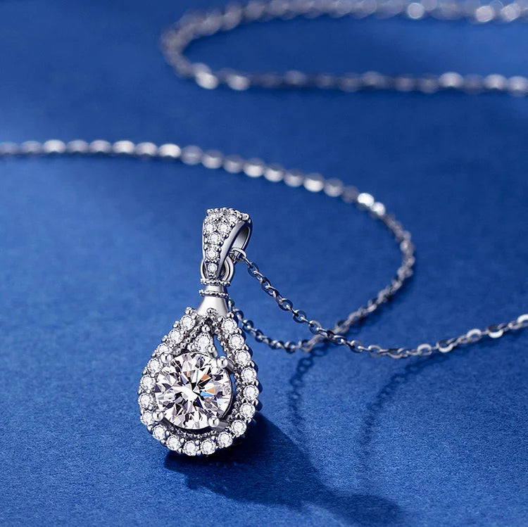 ✨Sterling Silver Moissanite Drop Necklace