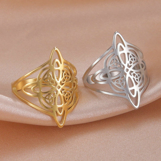 Großer Ring mit doppeltem keltischem Hexenknoten – markant & zeitlos 🔮✨