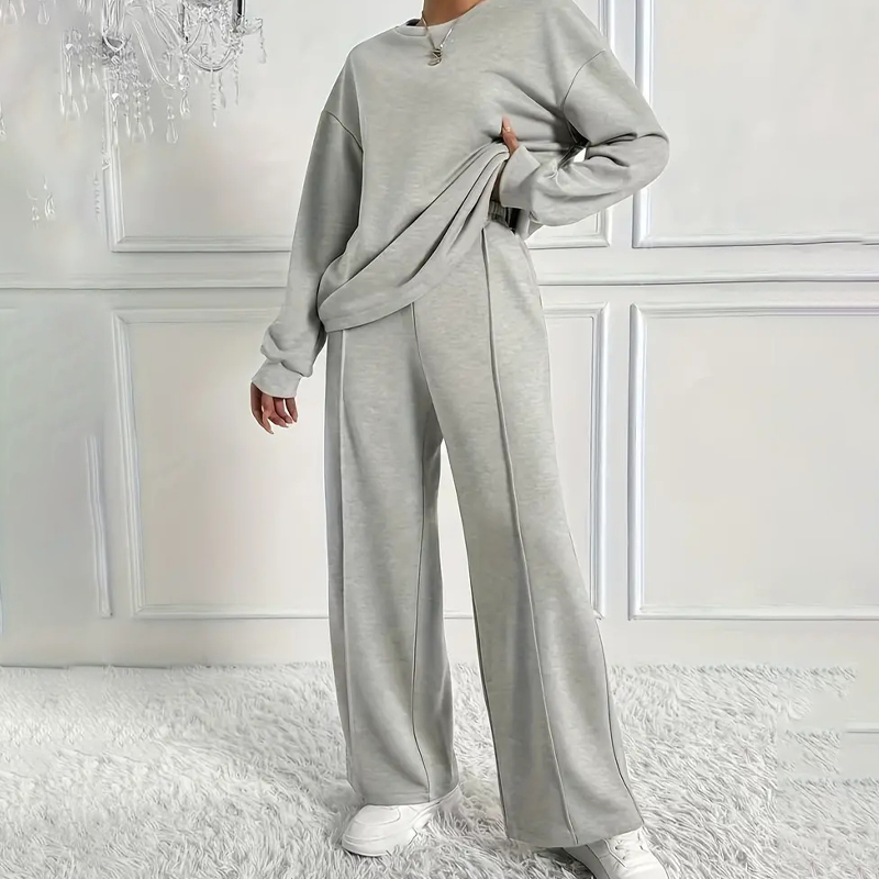 Gemütlicher Damen-Zweiteiler: Langarm-Sweatshirt und Hose