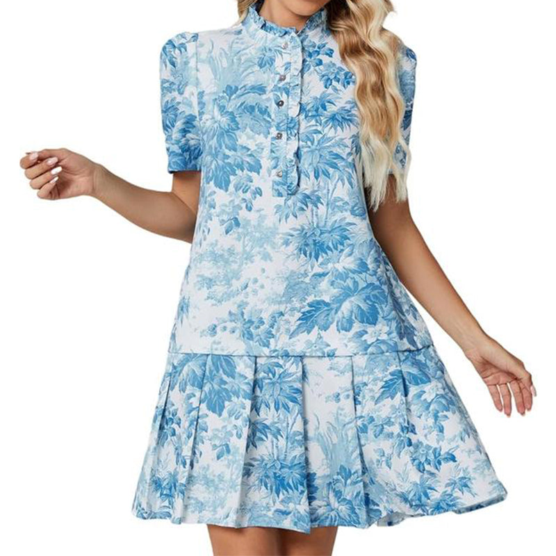 Kleid mit Rüschen am Ausschnitt und Plissee im Toile-Print